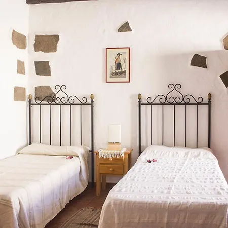 Isla Baja Apartment